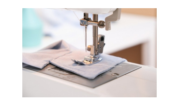 Czym charakteryzują się domowe maszyny do szycia?